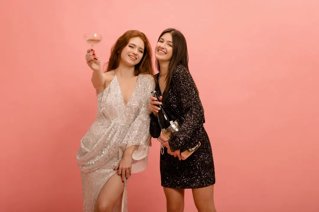 Så här lyckas du med klädkod cocktail! illustration